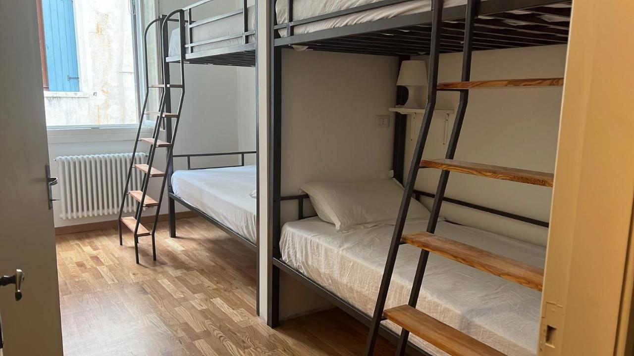 Foresteria Sociale Venice San Marco By New Generation Hostel Exterior foto